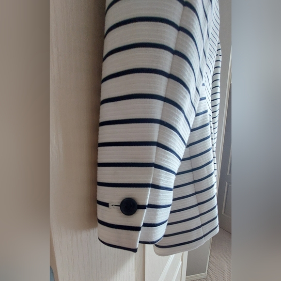 TOMMY HILFIGER Nautical Blue White Striped Blazer. Women's Size 12. 🤍💙 - Picture 7 of 11
